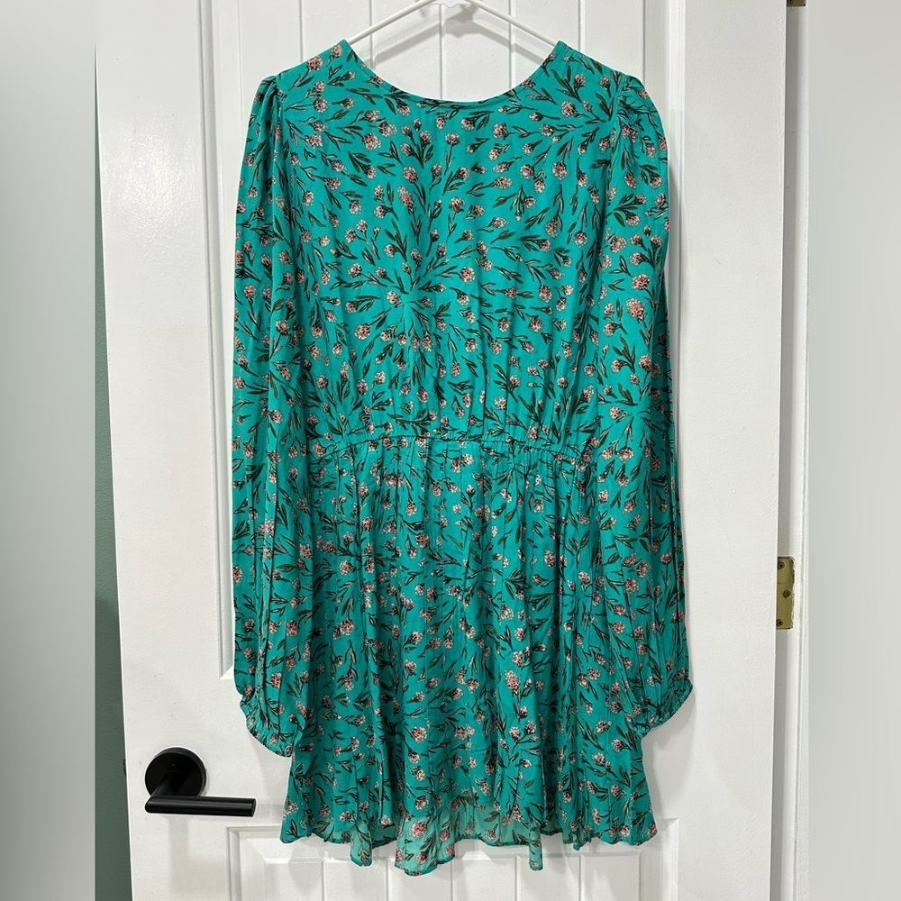 NWT XIX Palms Long Sleeves Noosa Terrace Dress in Green Floral Printed